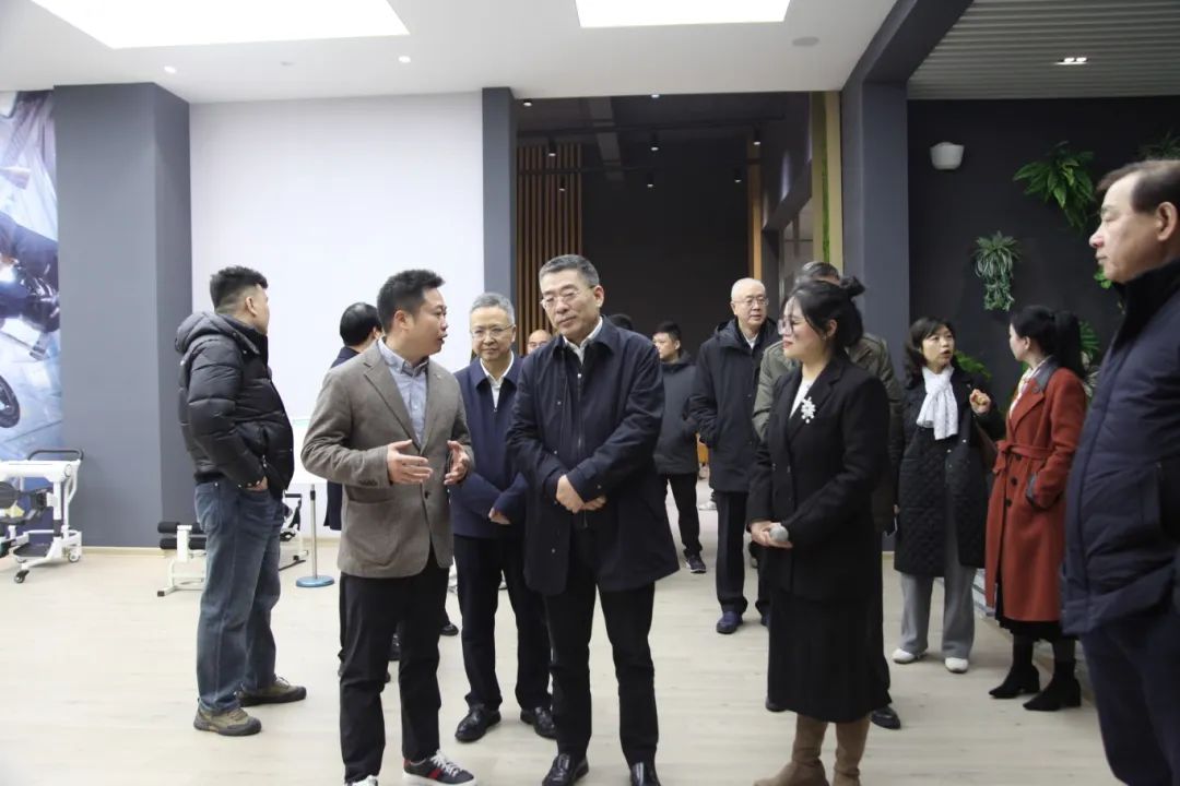 省政協(xié)副主席陳擎蒼來永調(diào)研銀發(fā)經(jīng)濟發(fā)展情況
